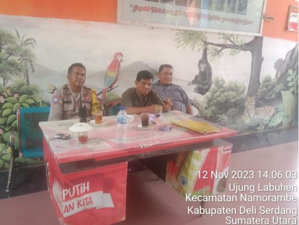 Bhabinkamtibmas Kelurahan Mangga Polsek Medan Tuntungan Ajak Warga Jaga Suasana Aman Jelang Pemilu 2024