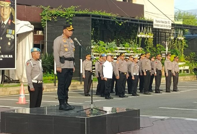 Wakapolrestabes Medan AKBP Dr Yudhi Hery Setiawan Pimpin Apel Terakhir, “Kami Harap Pelayanan Semakin Baik”