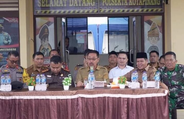 Sambut HBKN Natal dan Tahun Baru, Pemkab Labusel Gelar Pasar Murah