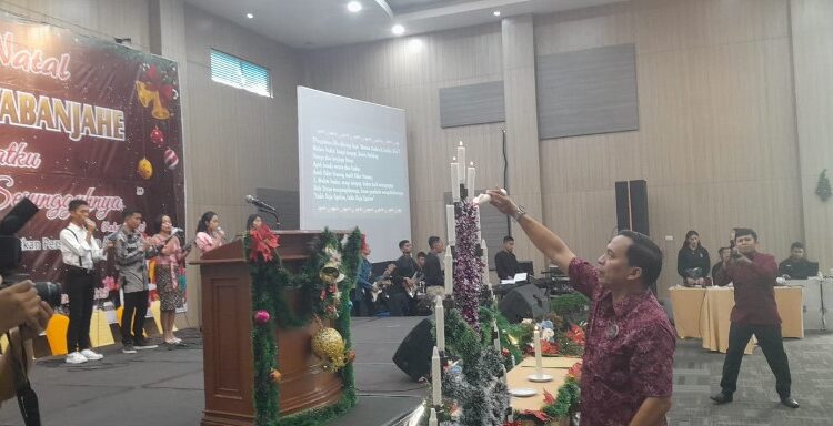  Natal SMANSAKA, “Engkaulah Malaikatku yang Sesungguhnya”