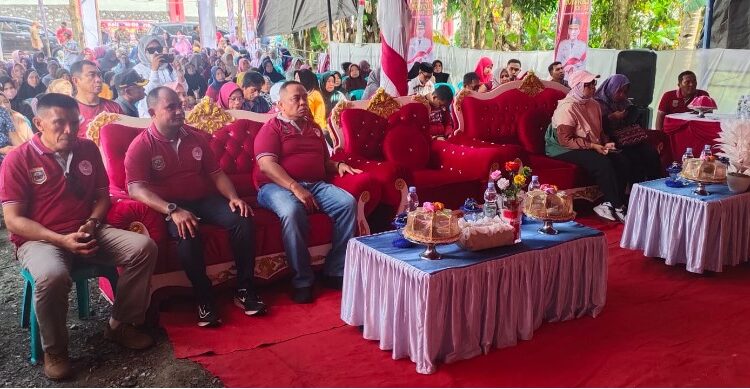  Dandim/1311 Dampingi Pj Bupati Morowali Salurkan 4300 Paket Sembako Gratis