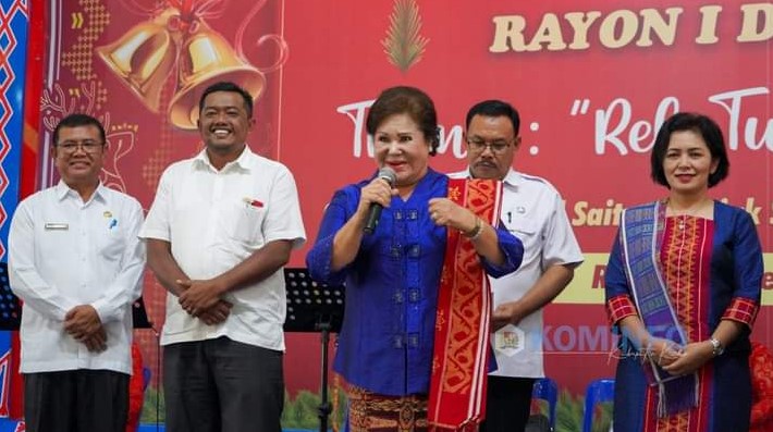  Bupati Karo Hadiri Natal Saitun se-GBKP RC Suka Makmur Sibolangit