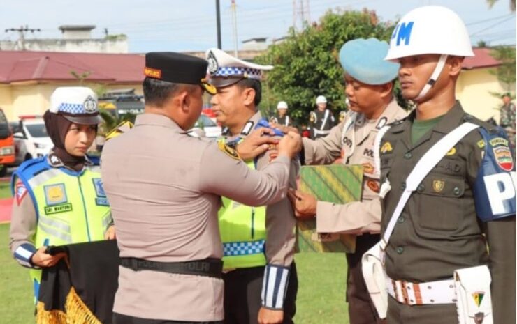 Jelang Nataru, Polres Batubara Gelar Pasukan Pengamanan Operasi Lilin