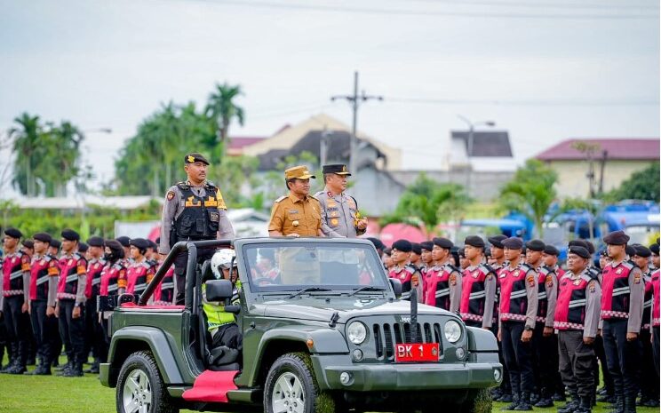  Kapolda Sumut Pimpin Apel Gelar Pasukan Ops Lilin Toba