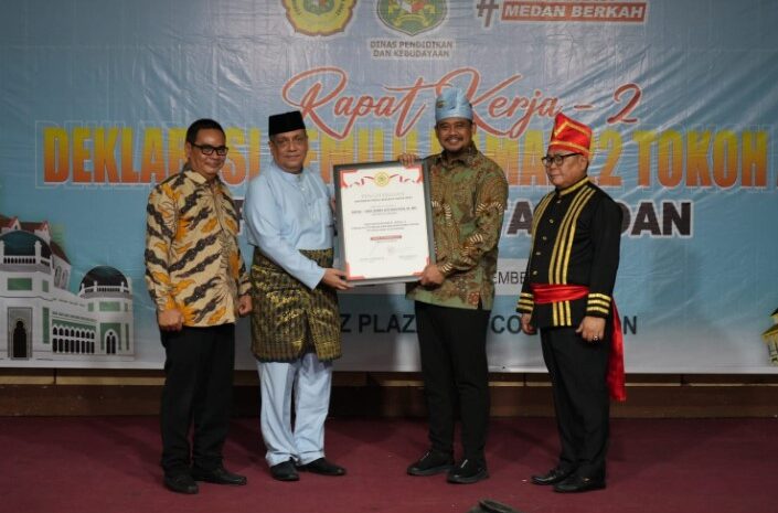 Wali Kota Medan Dinobatkan Sebagai Tokoh Peduli Budaya