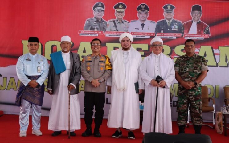  Kapolrestabes Medan Hadiri Zikir dan Tabligh Akbar Agar Kota Medan Aman