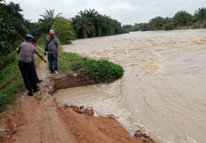 Sejumlah Sungai di Wilayah Kabupaten Batubara Meluap, 1 Gereja dan 5 Rumah Warga Terendam