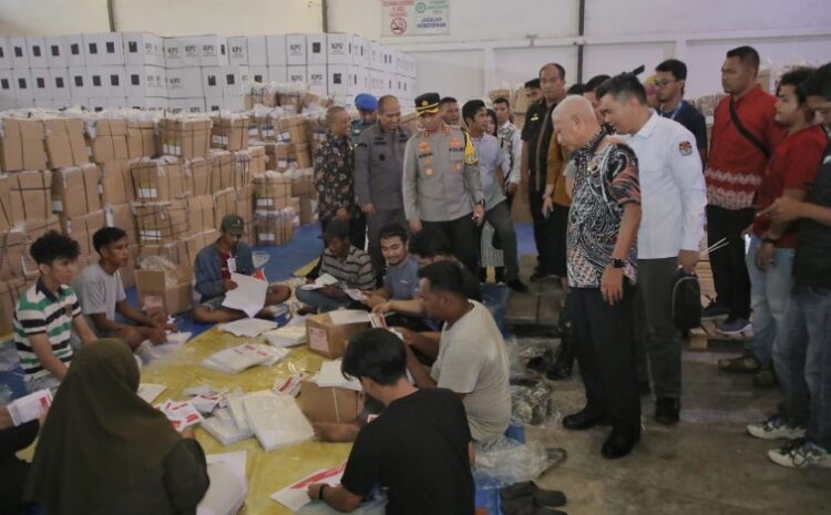 Bupati Asahan dan Forkopimda Tinjau Gudang Logistik Pemilu 2024