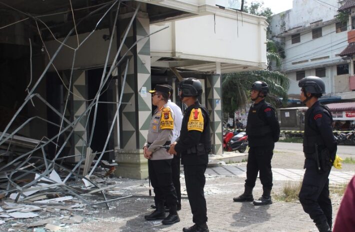 Tinjau Lokasi Ledakan Pipa Gas, Kapolrestabes Medan: Masyarakat Tetap Tenang dan Jangan Terpancing Berita Hoax