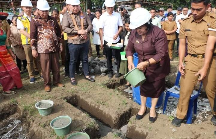  Bupati Karo Letakkan Batu Pertama Pembangunan Rusun Aspirasi Bob Andika Sitepu Untuk YKPD GBKP Alpha Omega