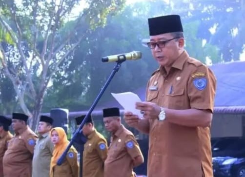 Pimpin Apel, Asisten II Pemkab Labuhanbatu Ajak OPD Ciptakan Lingkungan Asri