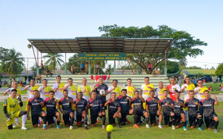  Forkopimda Sergai Imbangi FC Legend MK di Laga Persahabatan