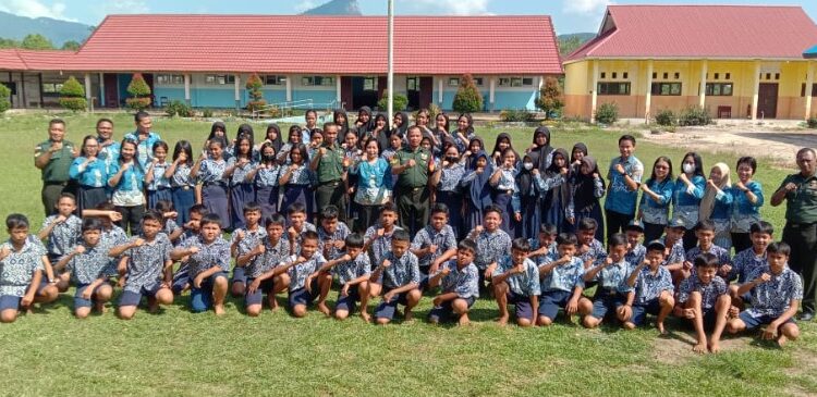  Kodim 1311/Morowali Gelar Army Go To School Bentuk Generasi Muda Berprestasi dan Cinta Tanah Air