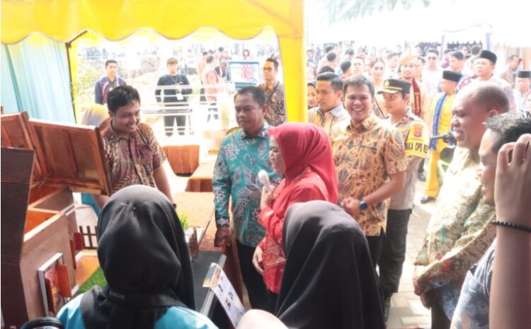 Bupati dan Wakil Bupati Sergai Meriahkan Hari Jadi Ke-20 Dengan Pameran Pembangunan dan Bazar UMKM