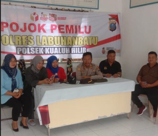 Polsek Kualuh Hilir Gelar Pojok Pemilu di Kualuh Leidong