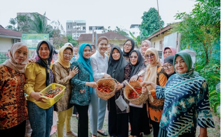 Kelompok Tani Bogainvile Makin Termotivasi Atas Kehadiran Ny Kahiyang Ayu