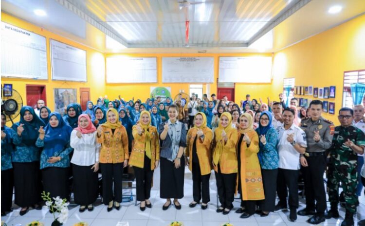 Dikunjungi Kahiyang Ayu, Kelurahan Belawan Sicanang Kenalkan Produk Unggulan Mangrove Untuk Lomba UP2K Tingkat Provinsi Sumut