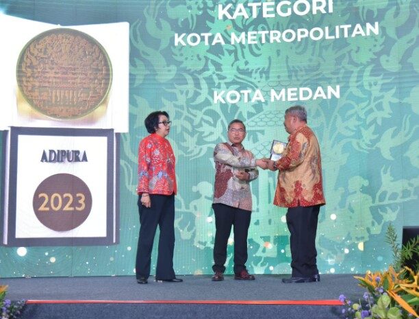 Setelah 12 Tahun, Bobby Nasution Berhasil Kembalikan Piala Adipura ke Kota Medan