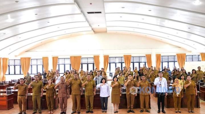 Sekdakab Buka Pembinaan Statistik Sektoral Pemkab Karo Tahun 2024