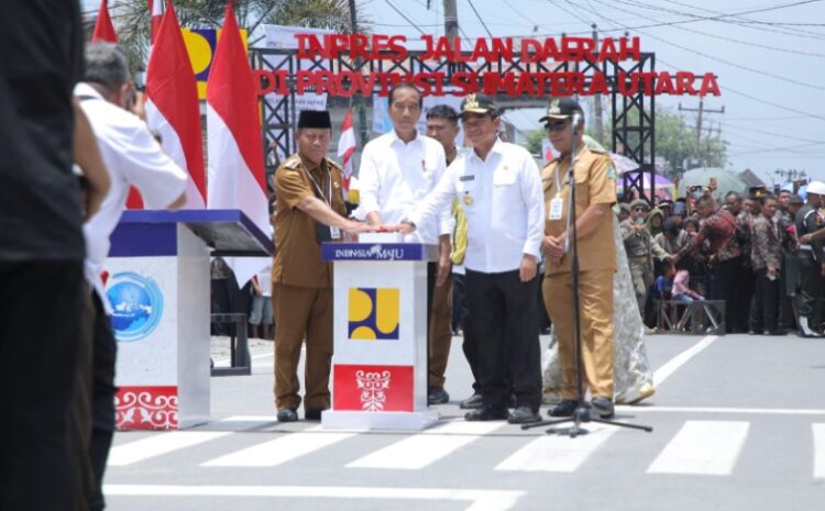 Bupati Asahan Dampingi Presiden Jokowi Resmian Jalan Inpres