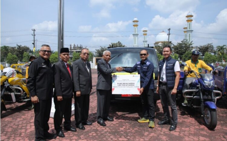  PT Inalum Persero Serahkan Betor dan Mobil Pengangkut Sampah Kepada Pemkab Asahan