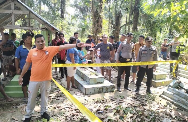  Tim Terpadu Polsek Kotarih Olah TKP Dugaan Bunuh Diri