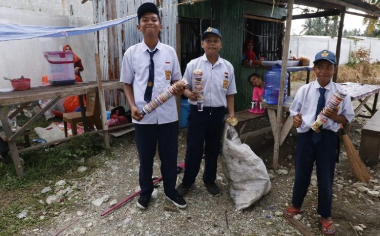  Siswa SMP Diajak Peduli Sampah Bersama PT IMIP Pegiat Lingkungan Bahodopi