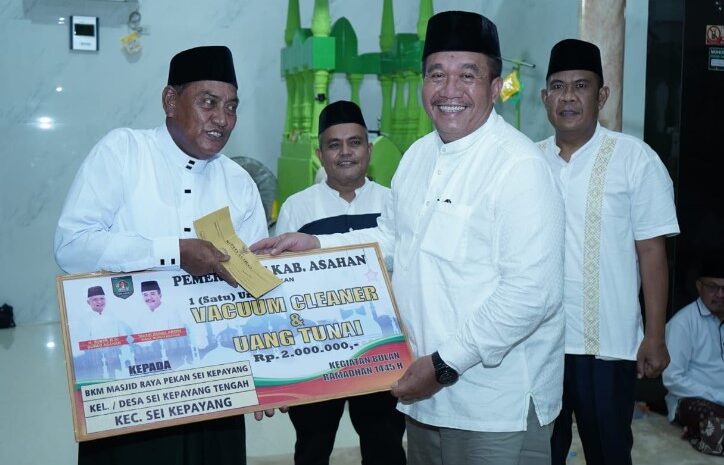  Wakil Bupati Asahan Safari Ramadhan di Mesjid Raya Pekan Sei Kepayang