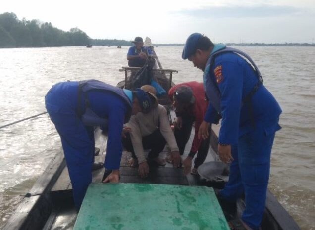 Sat Polairud Polres Tanjung Balai Patroli dan Sambangi Nelayan Cegah Penyelundupan PMI dan Narkoba