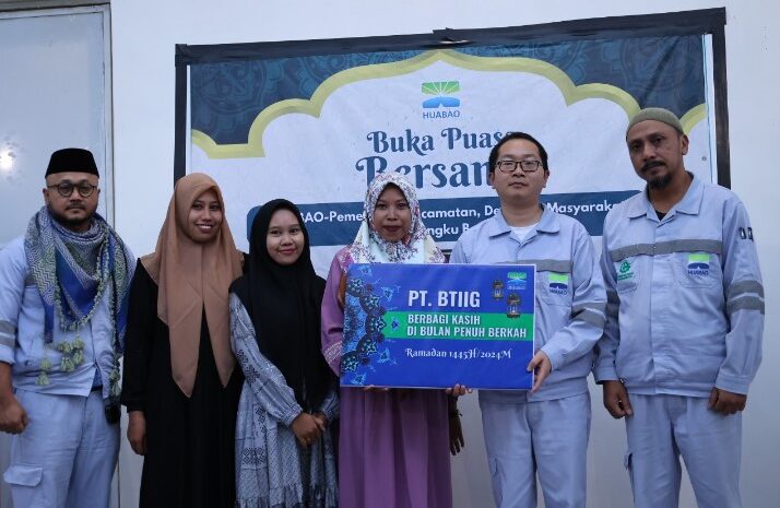  Perkuat Silaturahmi, Huabao Gelar Buka Puasa dan Tebar 200 Paket Sembako di Tiga Desa Bungku Barat