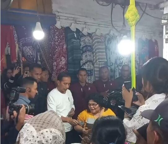 Presiden Jokowi Kunjungi Pasar Buah Berastagi