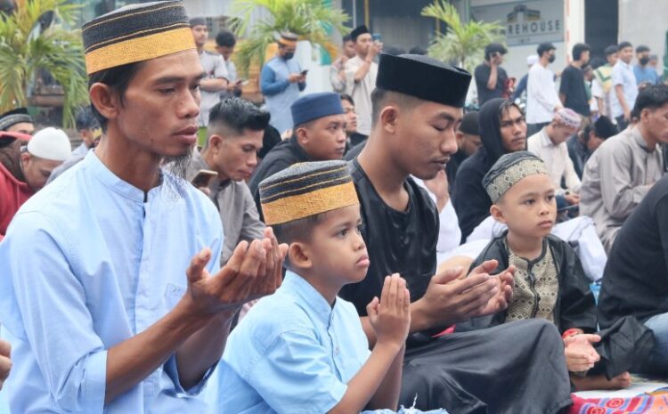 Momen Idul Fitri 1445 H di Kawasan IMIP Berjalan Khidmat dan Penuh Persaudaraan