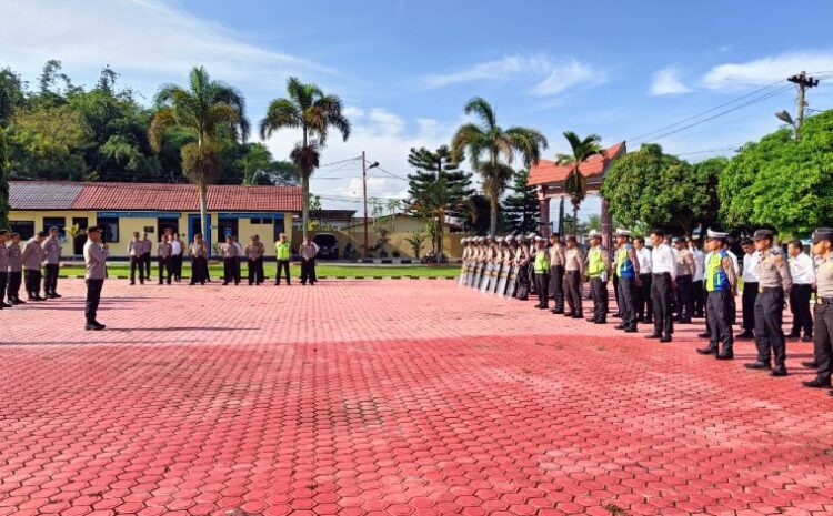  Polres Toba Gelar Apel Siaga Jelang Penetapan Capres dan Cawapres