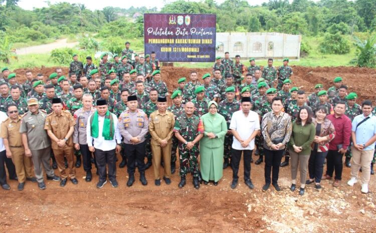 Peletakan Batu Pertama Barak/Rumah Prajurit Kodim 1311/Morowali