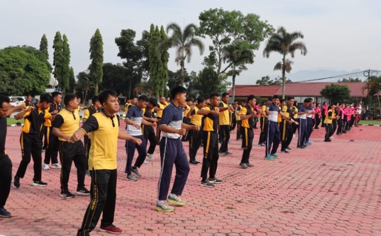  Polres Toba Gelar Olahraga Senam Bersama