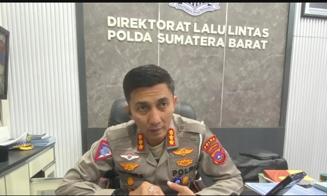 Polisi Akan Tilang Pengendara Yang Terobos Jalur Lembah Anai