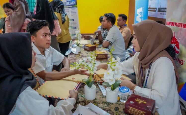  Job Fair Disnaker di Medan Belawan Sediakan 557 Lowongan Kerja