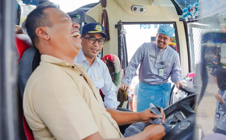  Tinjau Mastran BRT Di Terminal Amplas, Menhub Optimis Medan Jadi Percontohan Infrastruktur Transportasi Darat