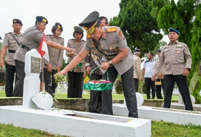  Kenang dan Hargai Pengorbanan Para Pejuang, Wakapolda Sumut: Mereka Adalah Teladan Dalam Semangat Pengabdian Kepada Negara dan Masyarakat