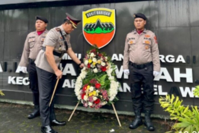  Polres Pelabuhan Belawan Laksanakan Ziarah Makam Pahlawan dalam Rangka Hari Bhayangkara Ke-78