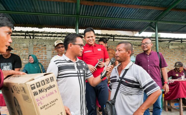  Pedagang Senang mendapat Lucky Draw Dari Turnamen Sepak Bola