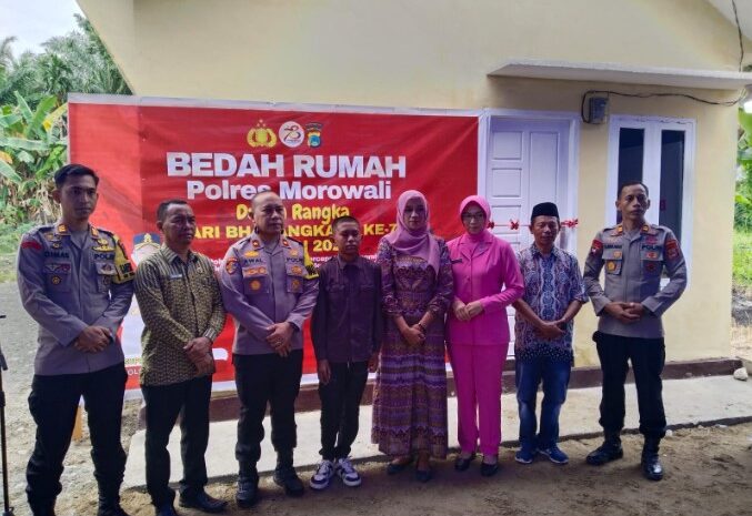  Penyerahan Bedah Rumah Polres Morowali Dalam Rangka Hut Bhayangkara Ke-78