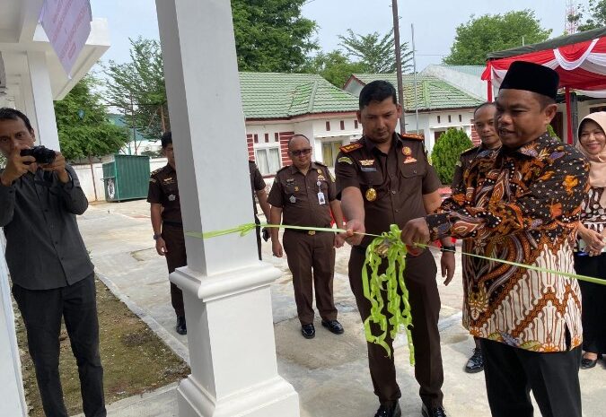 Bupati Darma Wijaya Serah Terima Hibah Rumah Jabatan dan Mes Pegawai Kejari Sergai