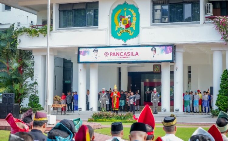  Pimpin Upacara Hari Lahir Pancasila, Bobby Nasution Ajak Masyarakat Manfaatkan Teknologi Komunikasi Aktualisasikan Nilai-nilai Pancasila