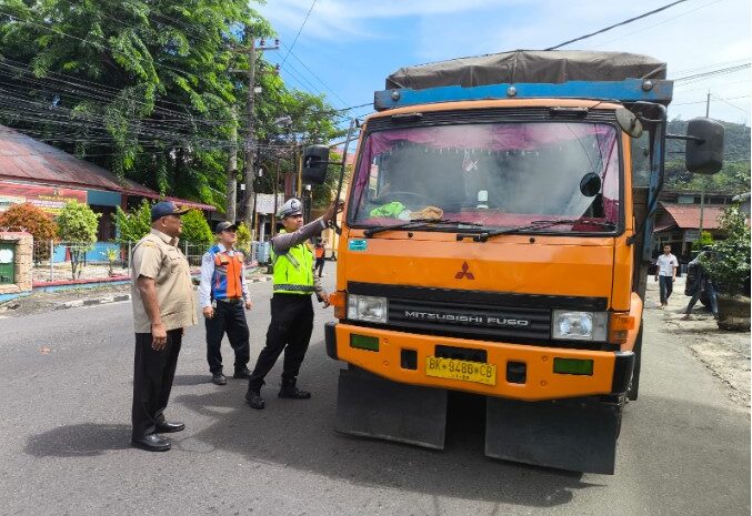  Polres Sibolga Gelar Razia Gabungan Penertiban Pajak Kendaraan Dan Kelengkapan Bermotor