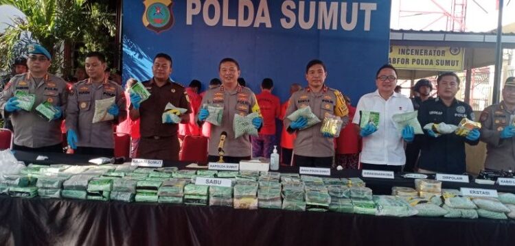  Tiga Wanita Gembong Narkoba Internasional Ditangkap, Polda Sumut Sita 150 Kg Sabu