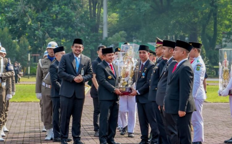  Medan Johor Dinobatkan Sebagai Kecamatan Terbaik I Tingkat Provinsi Sumut 2023, Bobby Nasution: Terus Berinovasi dan Tingkatkan Kualitas Pelayanan