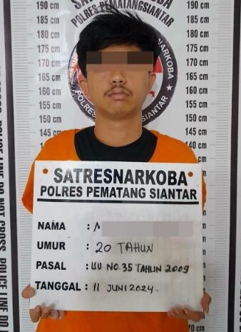  Polres Pematang Siantar Tangkap Pengedar Ganja di Jalan Bola Kaki