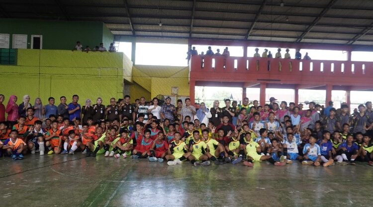  Kajari Sergai Buka Turnamen Futsal Tingkat SMP