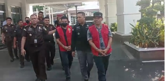  Kejati Sumut dan Kejari Batubara Terima Tahap Dua 5 Tersangka Dugaan Korupsi Seleksi PPPK Kabupaten Batubara TA. 2023